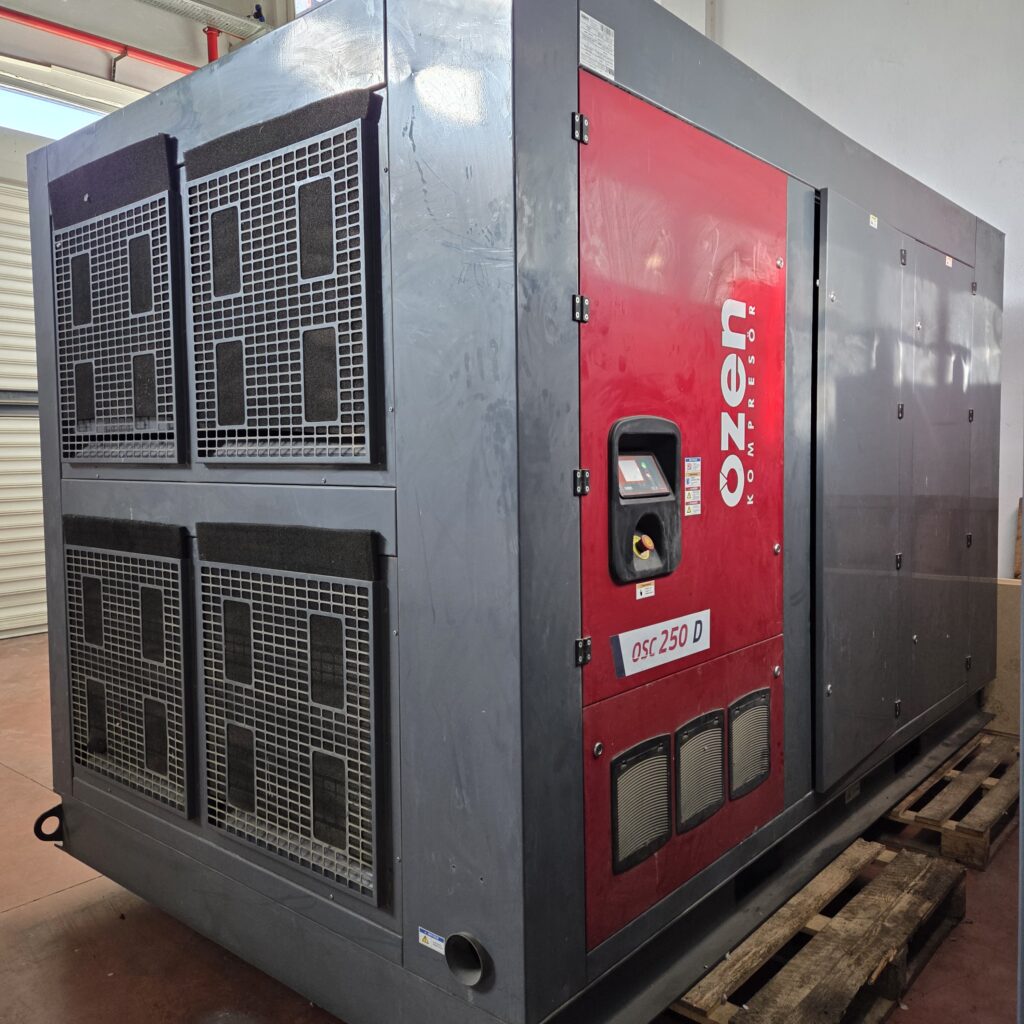 Özen OSC 250 kW 10 bar İnvertörlü Kiralık Kompresör
