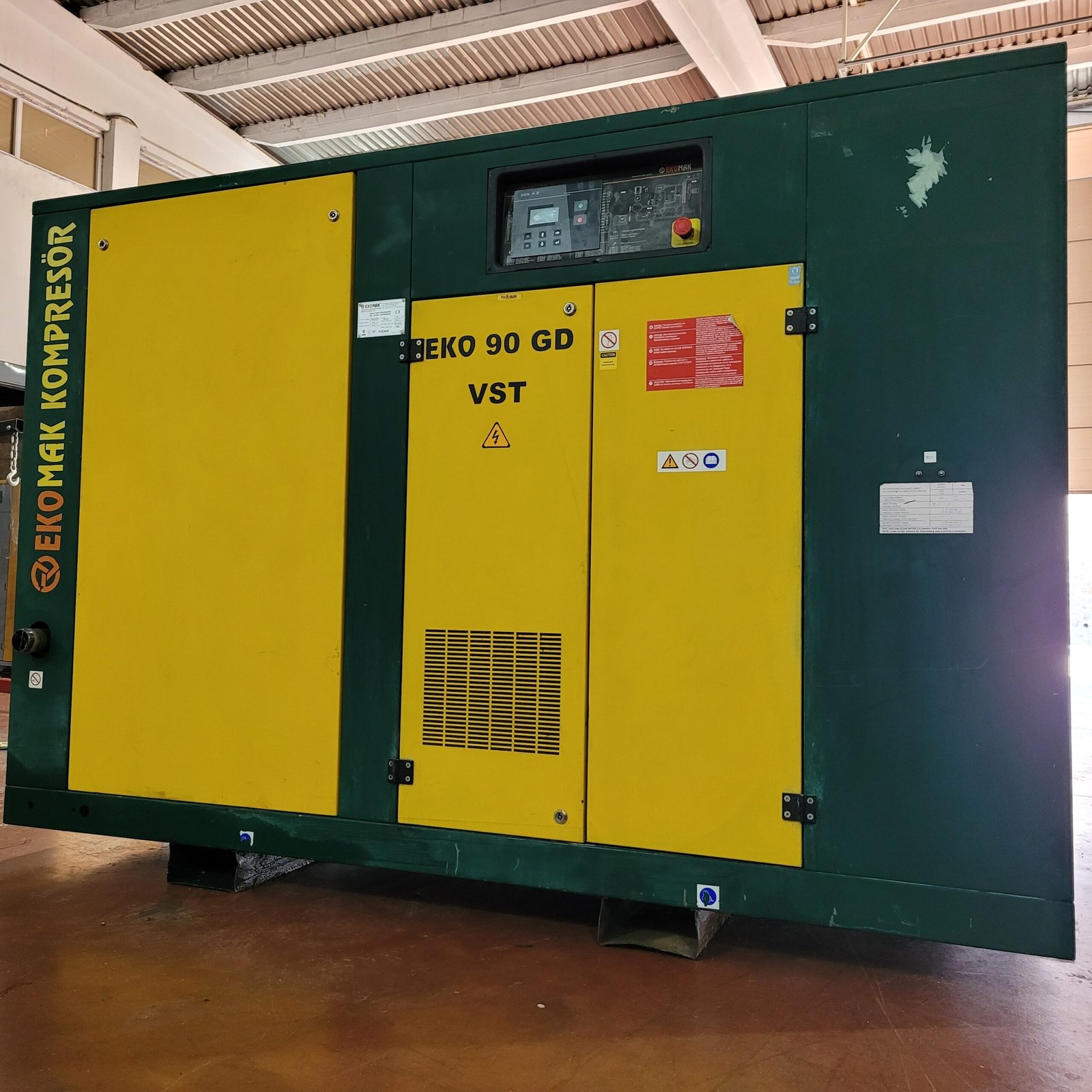 Ekomak EKO 90 GD VST İnvertörlü Kompresör (90 kW)